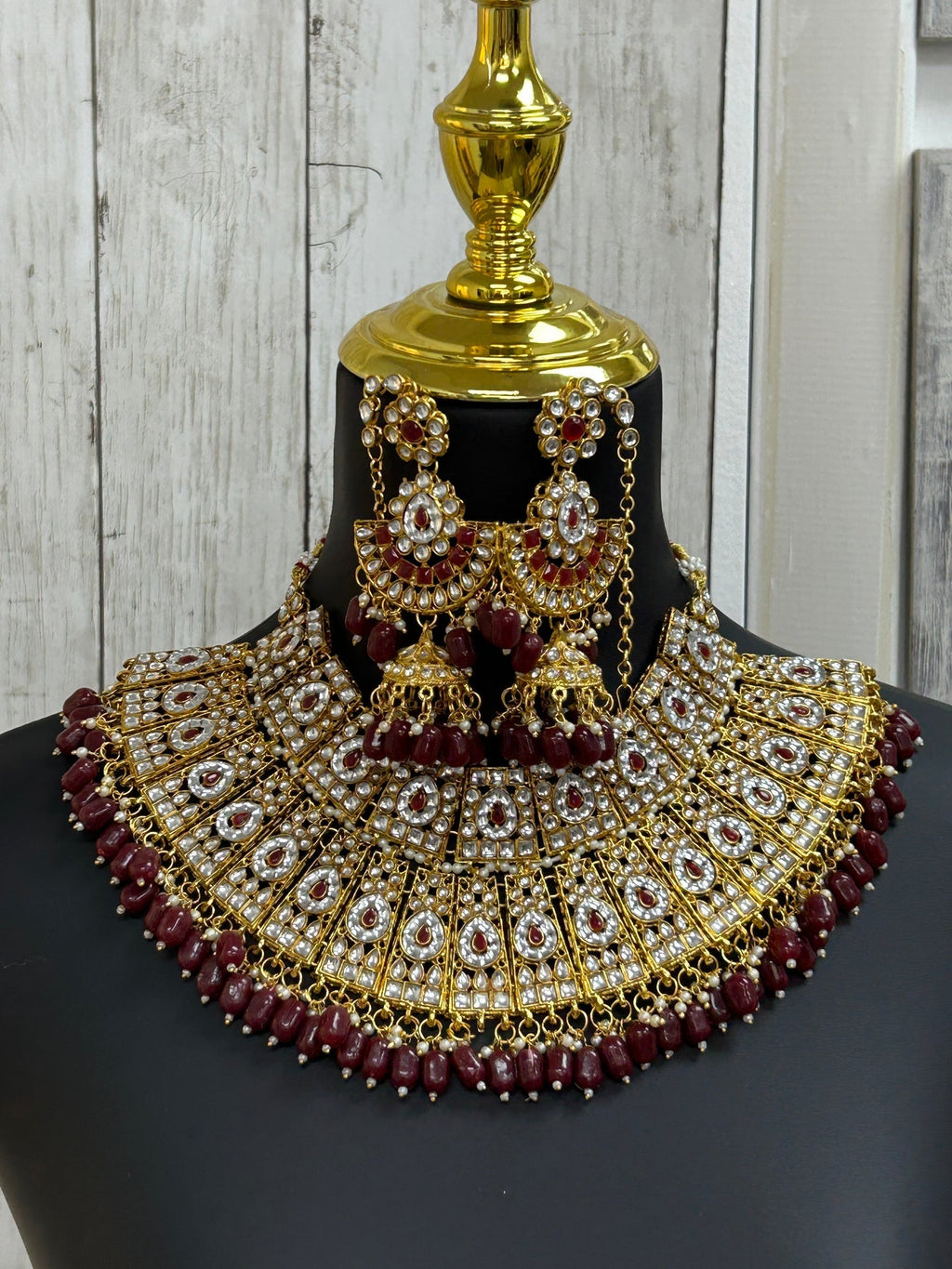 Bridal necklace set by Kurti Connection USA