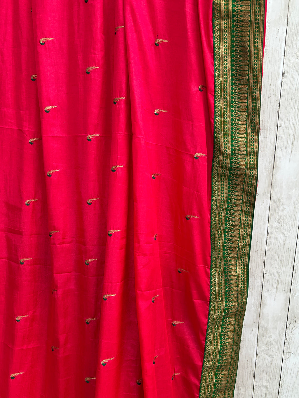Dola silk saree