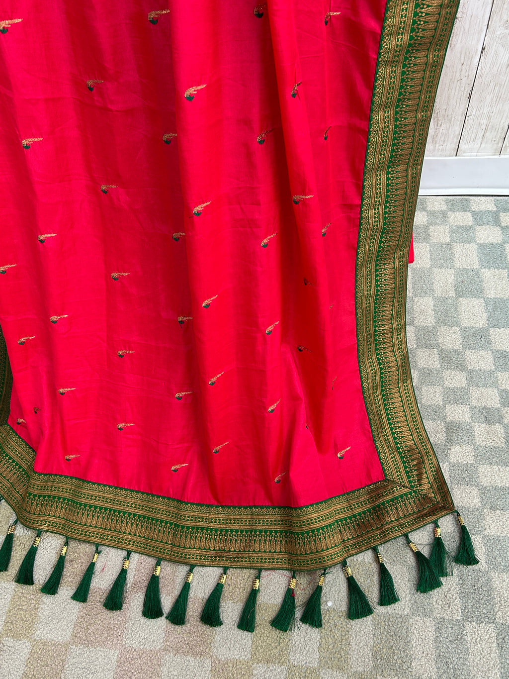 Dola silk saree